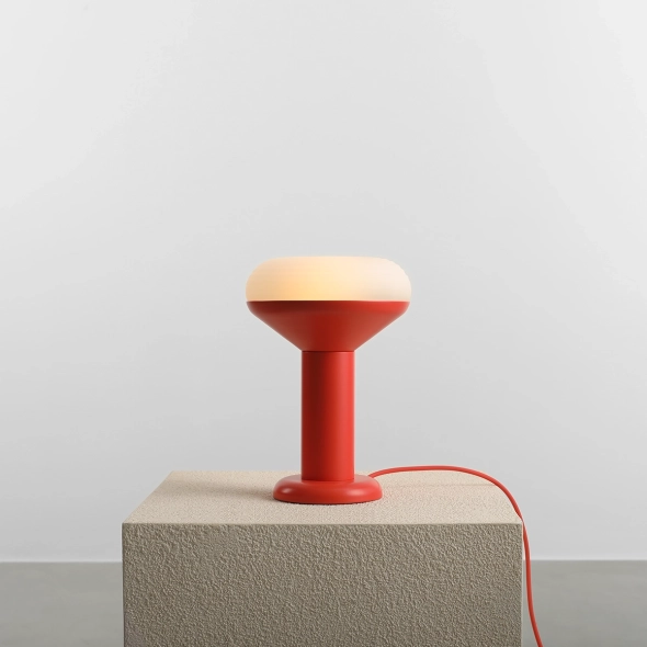 Lampa biurkowa TORO TABLE KORALOWA CZERWIEŃ proj. Kabo&Pydo