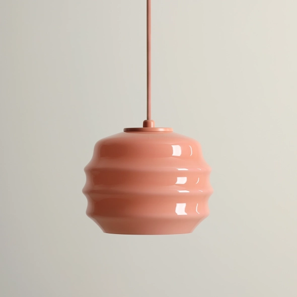Pojedyncza lampa wisząca w koralowym kolorze ze szklanym kloszem PUFF CORAL