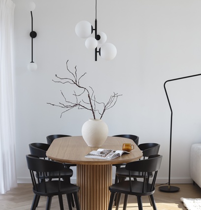 EFEKTYWNE I EFEKTOWNE – JAK DOBRAĆ OŚWIETLENIE DO DOMU?